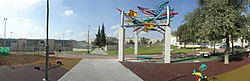 Goren-Goldstein park and the bilingual school (left) in Pat, 2007