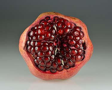 Pomegranate, opened, by Iifar