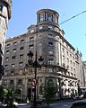 Edificio de la Equitativa, calle Marqués de Valladares con la calle Reconquista.