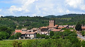 L'église au centre du hameau du Loiras