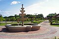 Der Paseo de Flores Brunnen in San Carlos City