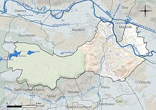 Carte en couleur présentant le réseau hydrographique de la commune