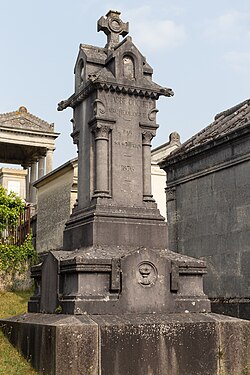 Sépulture de l'abbé Cochet au cimetière monumental de Rouen.