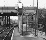 Stationshuset och perrongen 1963.