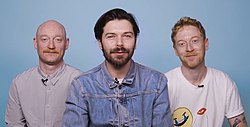 Biffy Clyro у серпні 2020 року. Зліва направо: Бен Джонстон, Саймон Ніл та Джеймс Джонстон