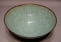 Guan ware, Southern Song dynasty, 1100s–1200s AD