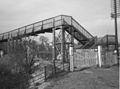 A closer view of the footbridge