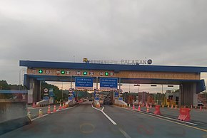 Gerbang Tol Samarinda - Balikpapan.jpg