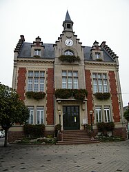 The town hall in Nesle