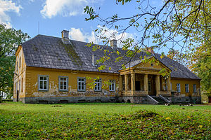 The old Põlgaste manor house.