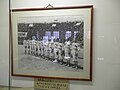 校内に飾られた第19回選抜中等学校野球大会の写真