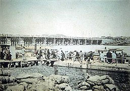 Pont en bois en 1875.