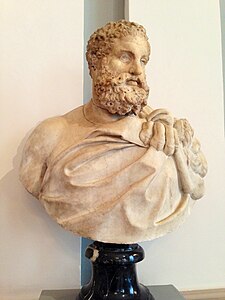 Buste d'Hercule, IIIe s. ap. J.C., marbre.