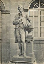 Statue de Pierre-Simon de Laplace[31],[32]