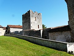 Le château des Bernardières.