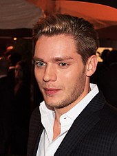 Dominic Sherwood