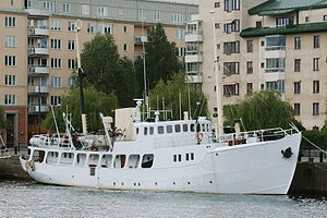 Svalbard vid sin kajplats i Norra Hammarbyhamnen.