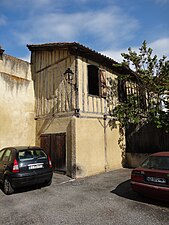 Autre maison à colombages donnant sur la rue Neuve.