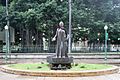 Marianna Pineda (1925–1996) A bronze statue of Hawai'i's Queen Lili'uokalani, 1980, on the State Capitol, south.