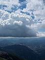 雲底が真っ平らな雄大積雲