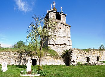 Ancien couvent de la Sainte Trinité, classé[6],[7],[8].