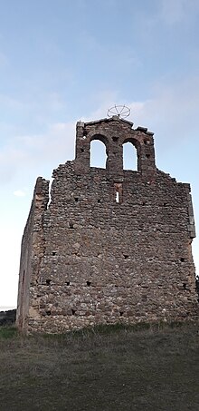 Espadaña de la Iglesia de la Virgen de Agejas