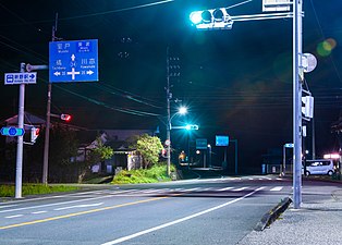 日亜化学工業の創業地・新野町内のLED交通信号機