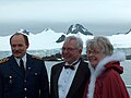 Wedding in Livingston Island's waters