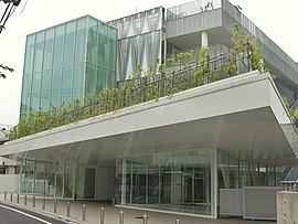 東京工芸大学 中野キャンパス正面