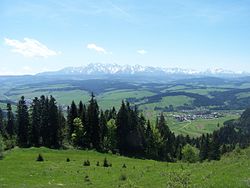 View from the Pieniny onto the Tatra Mountains and the eastern Spisko-Gubałoski Highlands