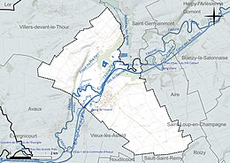 Carte en couleur présentant le réseau hydrographique de la commune