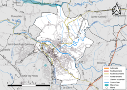 Carte en couleur présentant le réseau hydrographique de la commune