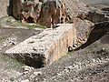 صخرة المرأة الحامل في بعلبك