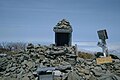 女山山頂の祠