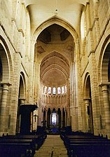 Intérieur de Sainte-Croix-Notre-Dame.