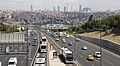 O-1 and the Haliç Bridge, with the Metrobus line in between the two carriageways