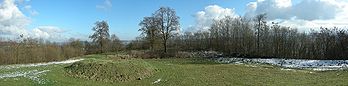 Panorama vu depuis la table d'orientation de l'enveloppe du Fort Lachaux, à Grand-Charmont (France). (définition réelle 9 409 × 2 327)