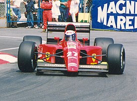 Alain Prost 1991 Monako Grand Prix'de 642'yi kullanırken.