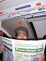 Lecteur du journal "Prouvènço aro" à Londres.