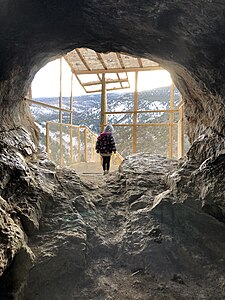 Sandia Cave