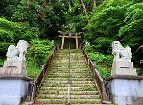 産八幡神社