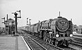 70030 mit Schnellzug nach Yarmouth Vauxhall in Ely (August 1958)