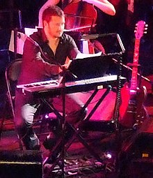 Mansell with the Sonus Quartet, playing at the Union Chapel, London, 20 July 2009
