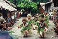 Danse cérémonielle effectuée par des femmes à l’occasion d’un mariage