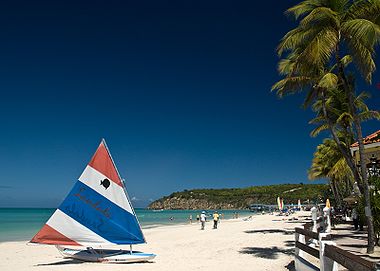 Dickinson Bay beach, Antigua