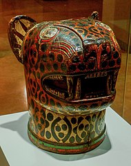 Kero en forme de tête de jaguar, en bois. Département de Cuzco, Pérou, 1532-1600, Inca colonial.