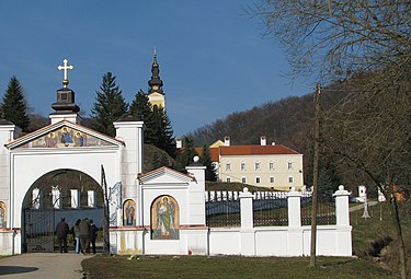 Улазне вратнице у манастир Гргетег