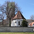 Ostansicht mit Wehrmauer