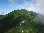 鉾立峰から見た朳差岳