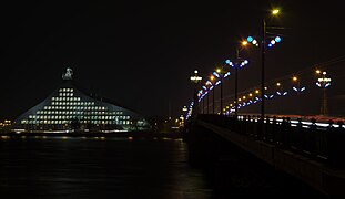 La bibliothèque de nuit.